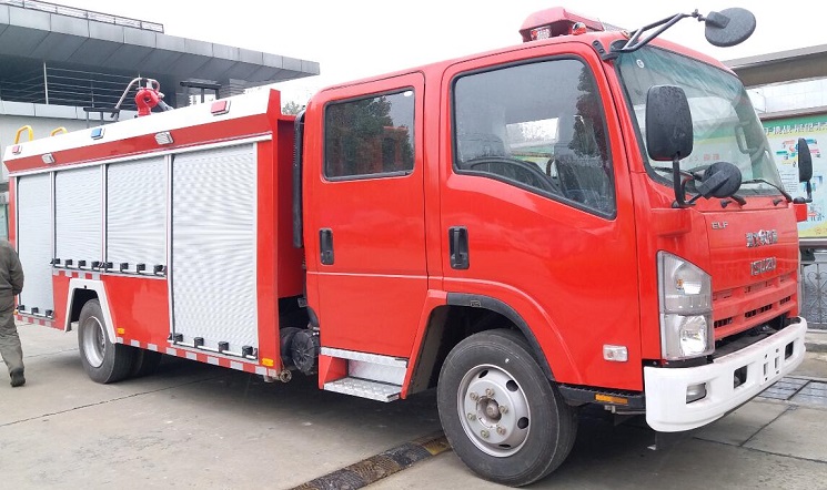 五十鈴水罐消防車(chē)(4-5T)|慶鈴五十鈴700P消防車(chē)|五十鈴森林消防車(chē)|JDF5100GXFSG30/Q型水罐消防車(chē)