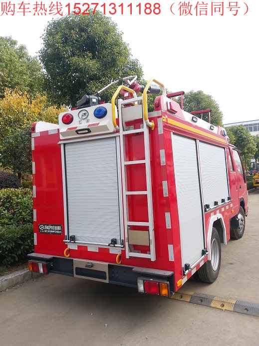 ����С��ˮ�݃�������܇���|�L(f��ng)�P����ˮ��(li��n)������܇�r��S��ֱ�N