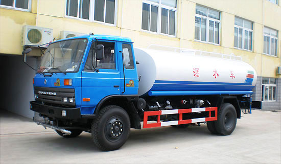 東風(fēng)145單橋綠化多功能灑水車