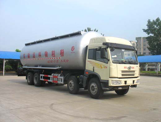 解放前四后八粉粒物料運(yùn)輸車(chē)