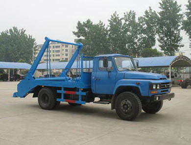 東風(fēng)140尖頭擺臂式垃圾車