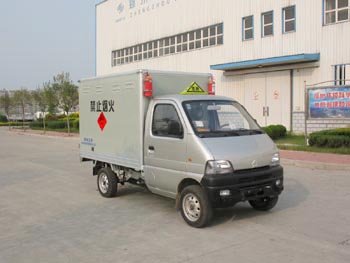 長安小型爆破器材運(yùn)輸車